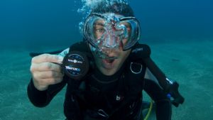 https://www.prodive.com.au/Great+Barrier+Reef+-+Cairns/Advanced+Diver/3+Day2+Night+Liveaboard+with+Advanced+OpenWater+Course+-+Great+Barrier+Reef+-+Cairns/190