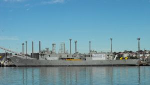 Boat Dives Double to ex HMAS Adelaide