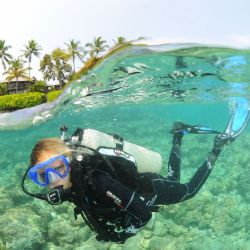 Advanced Course, 2 x Double Boat Dives & a Double Shore Dive with FREE Mask, Snorkel, Dive Boots, Fins & Bag